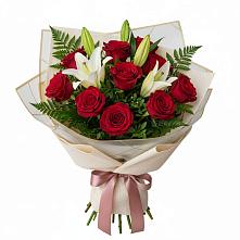 Букет цветов из:  Лилии и Розы в Сабурово