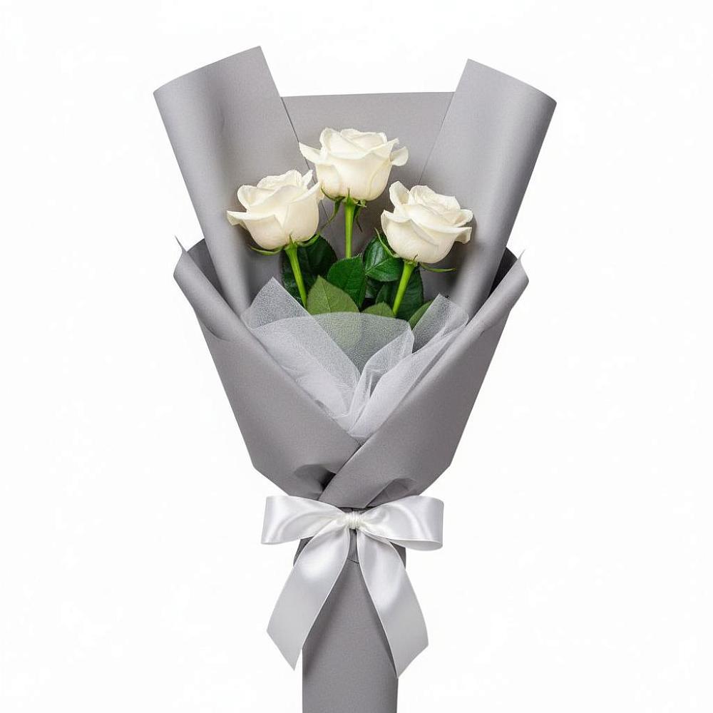 Букет 3 белые розы в Сабурово