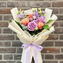 Букет цветов из:  Лизиантусы и Розы #REPLACE_PRED# Сабурово