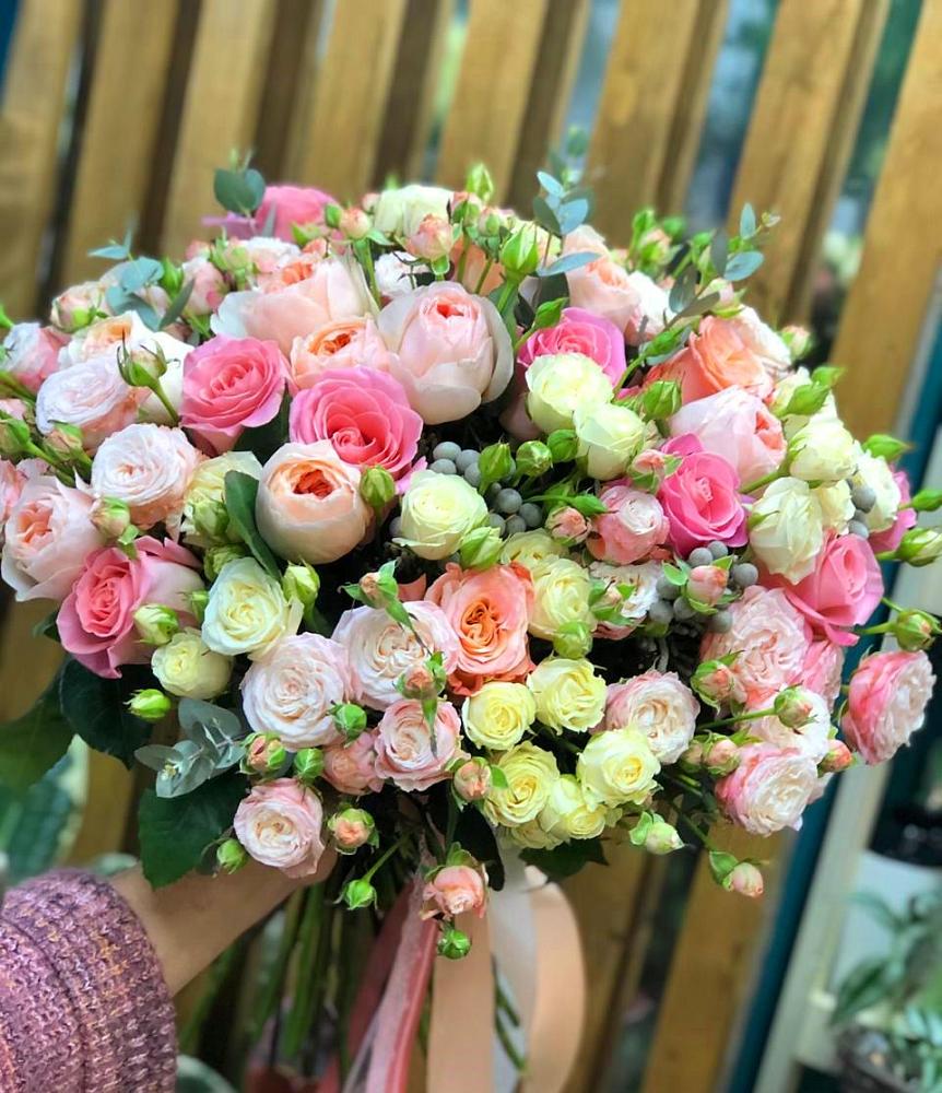 Букет цветов из: Розы в Сабурово