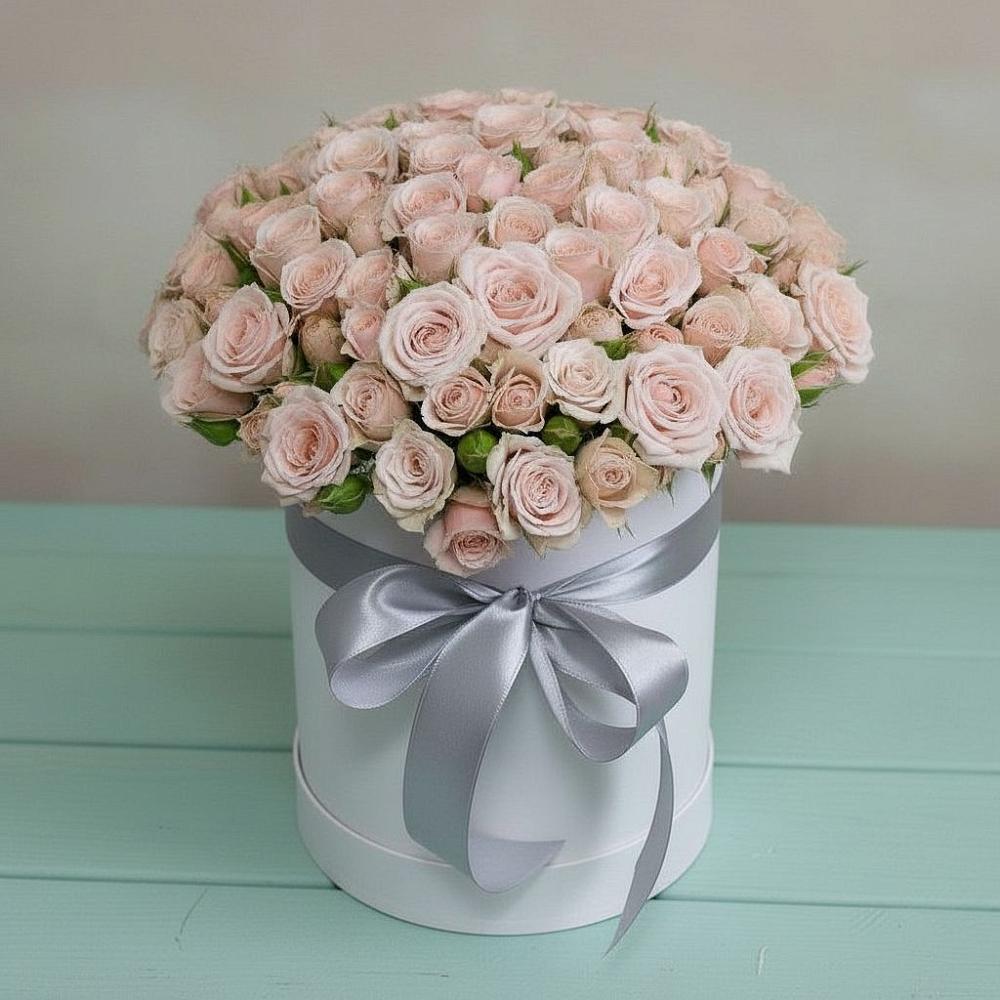 Цветочная композиция из Розы в шляпной коробке в Сабурово